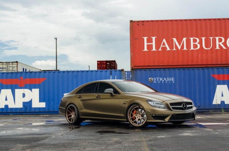  Mercedes-Benz CLS63 AMG by Strasse Wheels 2014 года  (фото 6 из 11)